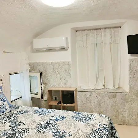 Casa Dell'antico Teatro Di Neapolis Nel Centro Storico Di 아파트 *